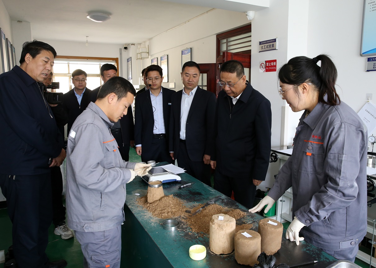 庆阳市政协领导莅临我公司指导调研工作