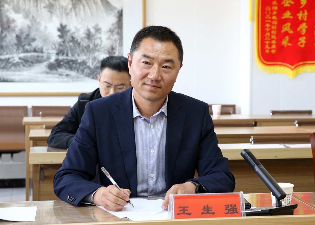 九三学社甘肃省委会专家调研庆阳工作站  共商产学研融合发展新路径