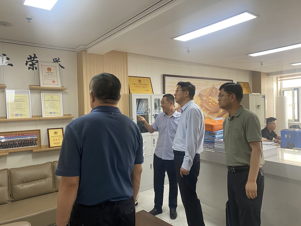 庆阳市委常委、统战部部长张希岳调研甘肃信合工程设计有限公司：精准把脉助发展 精准服务促跨越